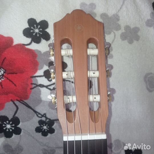 Классическая гитара yamaha C40M