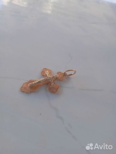 Золотые изделия