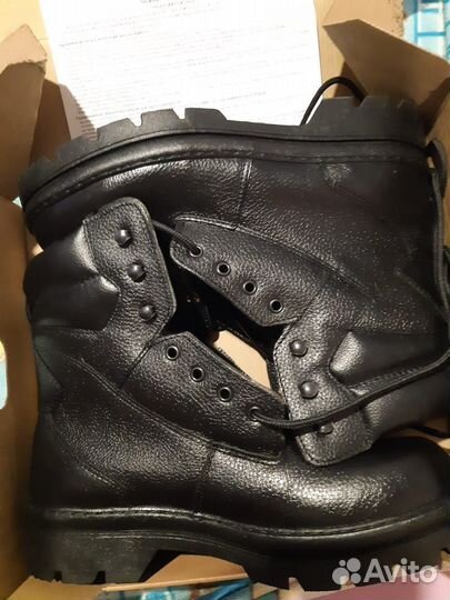 Продам зимние берцы