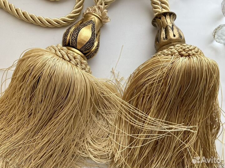 Подхваты магнитные для штор и кисти