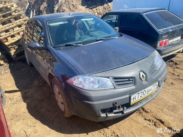 По запчастям Renault megane 2 разбор