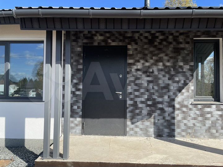 Коттедж 83 м² на участке 9 сот.