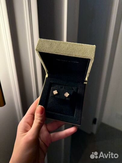 Пусеты золотые