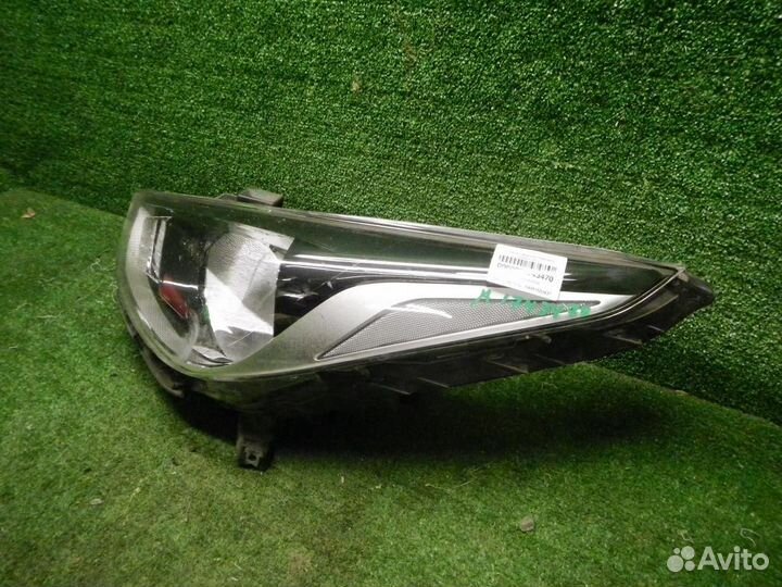 Фара левая Hyundai Solaris