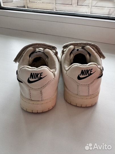 Кроссовки детские