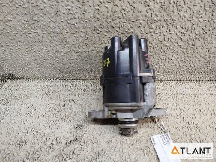 Трамблер nissan liberty