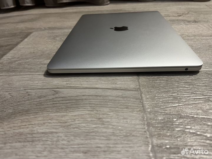 Apple macbook pro 13