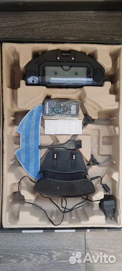 Робот-пылесос redmond rv-R500