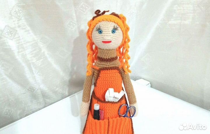 Вязаная кукла помощница ручная работа
