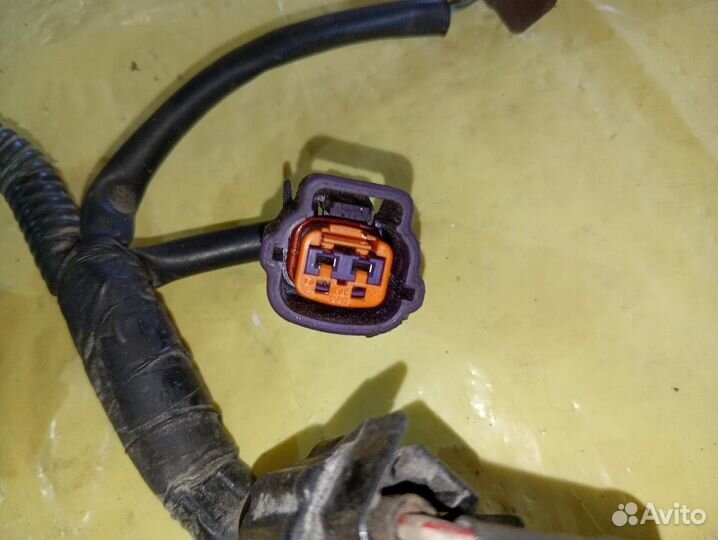 Проводка форсунок Nissan Bluebird U14 SR18DE 1998