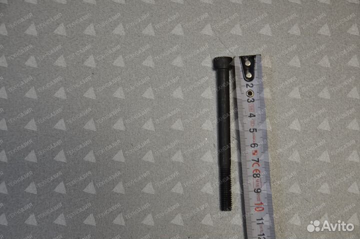 Болт 13021442/01177981 Deutz TD226B-6/WP6G125E22