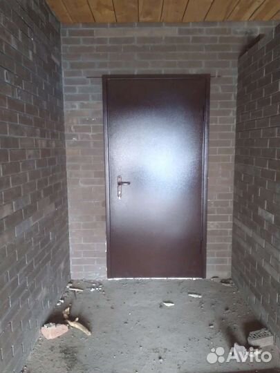 Дверь металлическая без отделки