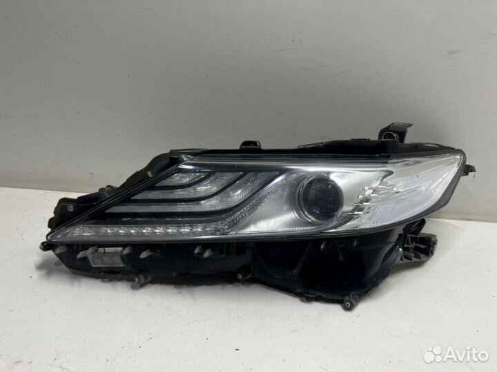 Фара LED передняя левая Toyota Camry V75 2021-2023