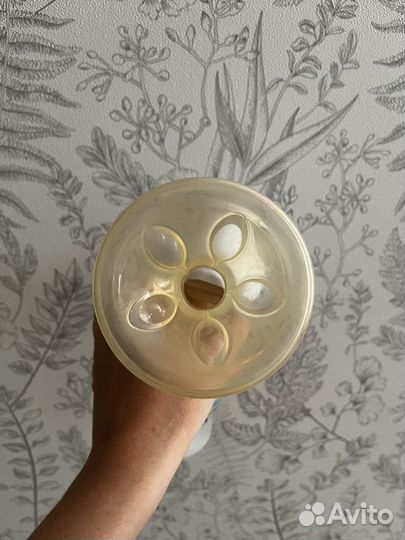 Молокоотсос avent ручной