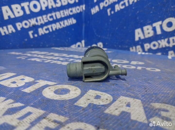 Моторчик омывателя лобового стекла Renault Logan 1