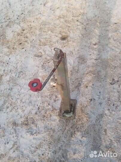 Домкрат для посевного комплекса