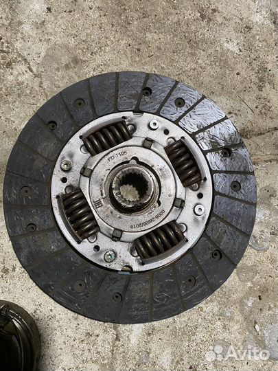 Комплект сцепления Mitsubishi Lancer 9 1.6