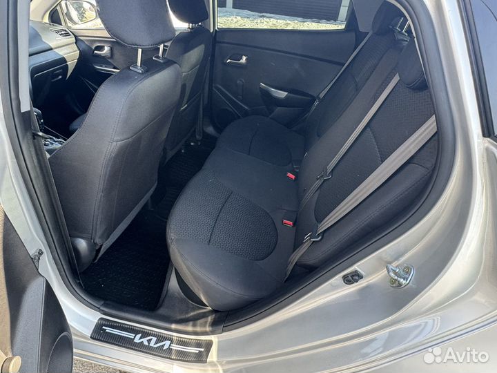 Kia Rio 1.4 AT, 2015, 80 000 км