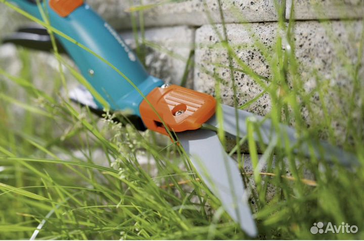 Поворотные ножницы для травы Comfort Gardena 08734