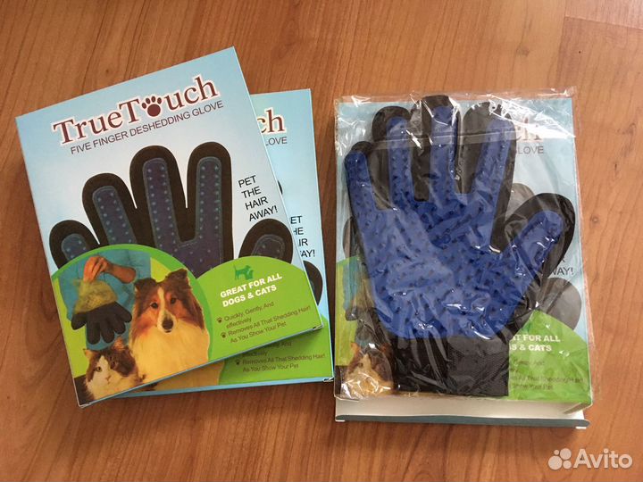 Перчатка для вычесывания шерсти домашних животных