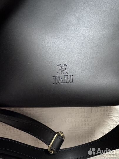 Рюкзак женский натуральная кожа новый fabi