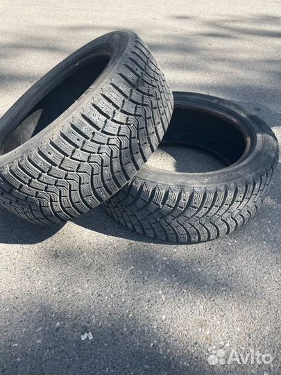 Michelin X-Ice North XIN2 215/50 R17