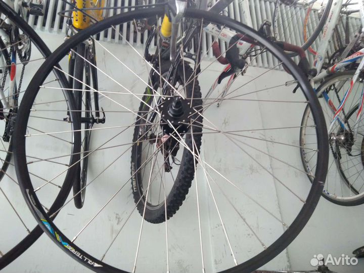 Колеса Шоссейные 26/28/29 для велосипеда