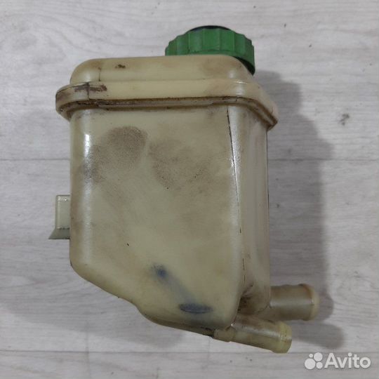 Бачок гидроусилителя руля Porsche Cayenne 955/957