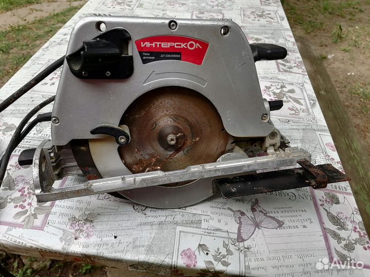 Пила ручная циркулярная бу