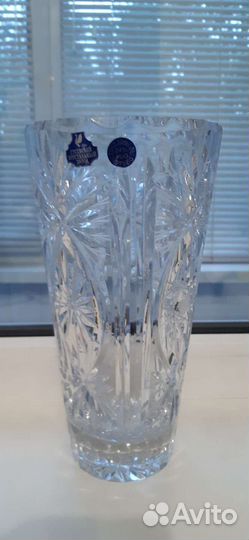 Хрустальная ваза