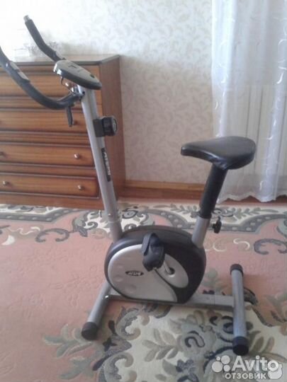 Продаю Велотренажер Atemi