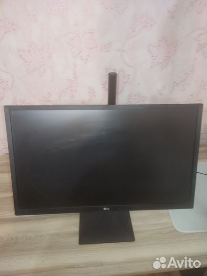 Монитор для компьютера 24 дюйма бу