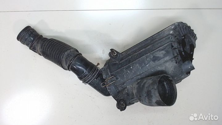 Корпус воздушного фильтра Mazda Bongo Friendee, 19