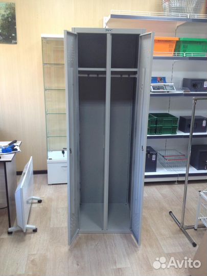 Шкафы для раздевалок