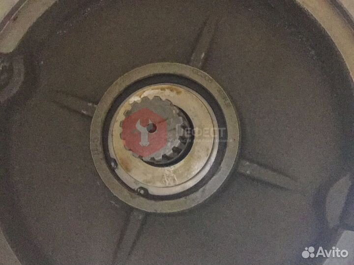 Гидромотор поворота Hyundai R290LC-7A 31N8-12010