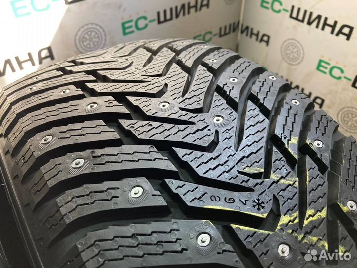 Nokian Tyres Hakkapeliitta 8 SUV 235/55 R17