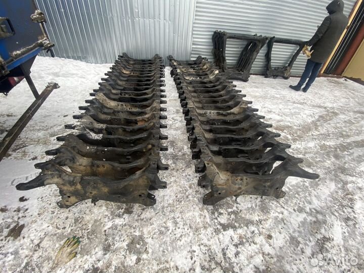 Подрамник Mitsubishi outlander 1 2002-2007