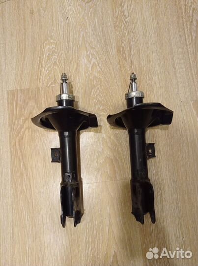 Амортизаторы на lancer 10