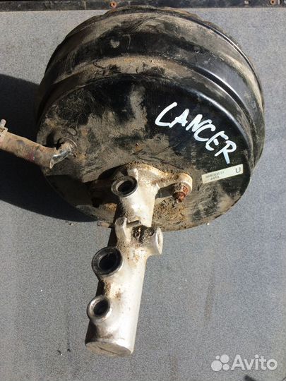 Вакуумный усилитель цилиндр главный Lancer 9