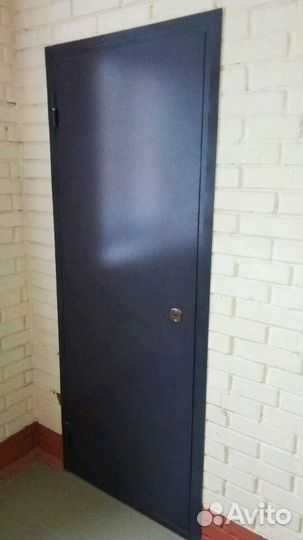 Перегородки. Двери металлические