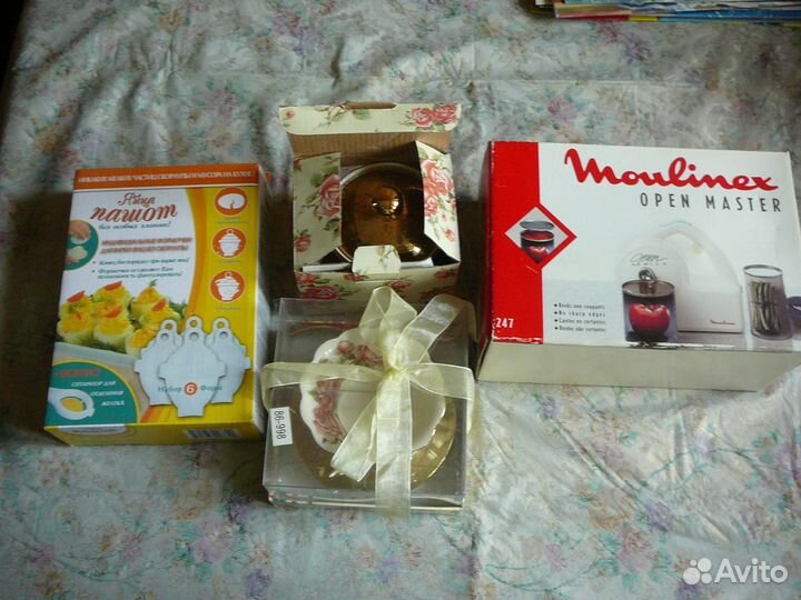 Фарфоровые емкости и кухонная утварь