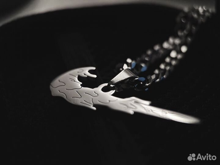 Подвеска Nike Flame Logo