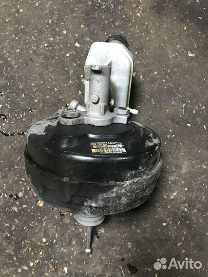 Вакуумный усилитель тормозов Opel Astra J