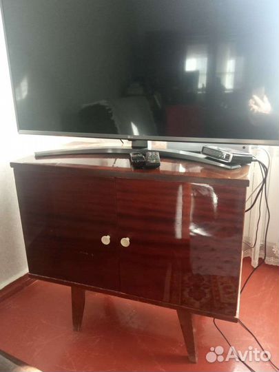 Продам тумбу