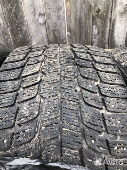 Michelin Latitude Alpin 295/35 R21