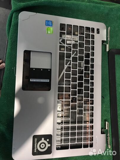 Asus x555 в разбор