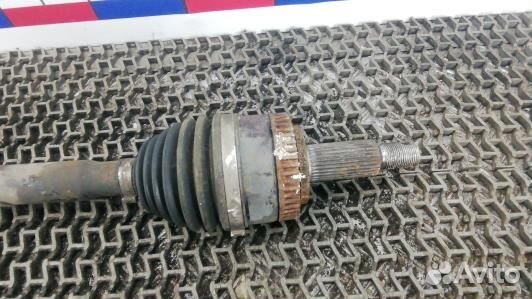 Привод передний правый KIA sportage 3 (ZML23N101)