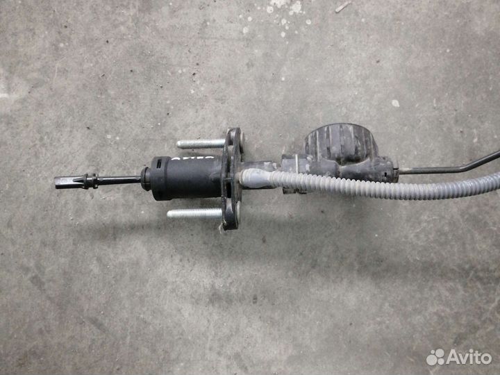 Насос сцепления Opel Astra Zafira