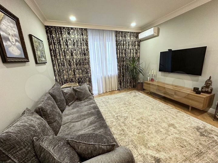 2-к. квартира, 52 м², 7/9 эт.