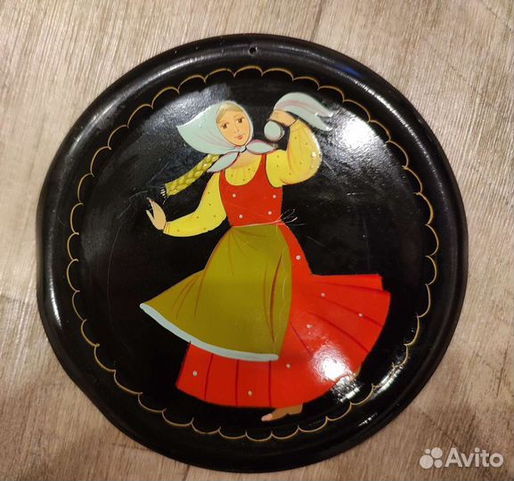 Декоративные тарелки